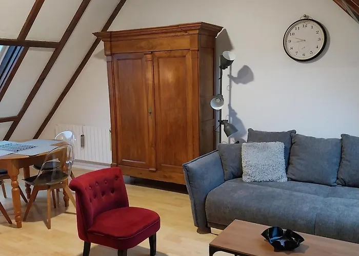 Logement Atypique Avec Mezzanine Lingolsheim photo