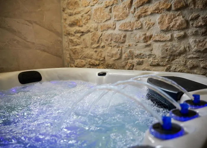 La Maison Des Bretzels Gite Jacuzzi Prive Illimite Pfaffenhoffen photo