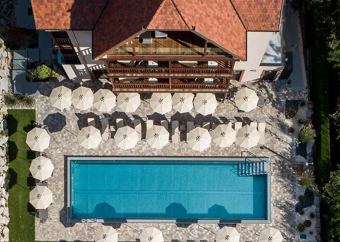 Hostellerie Des Chateaux & Spa Ottrott photo